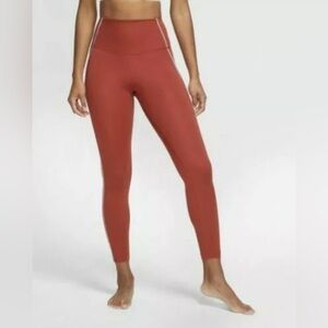 Nike Yoga NWT XS 7/8 Length High Waisted Training Tights in Firewood Orange